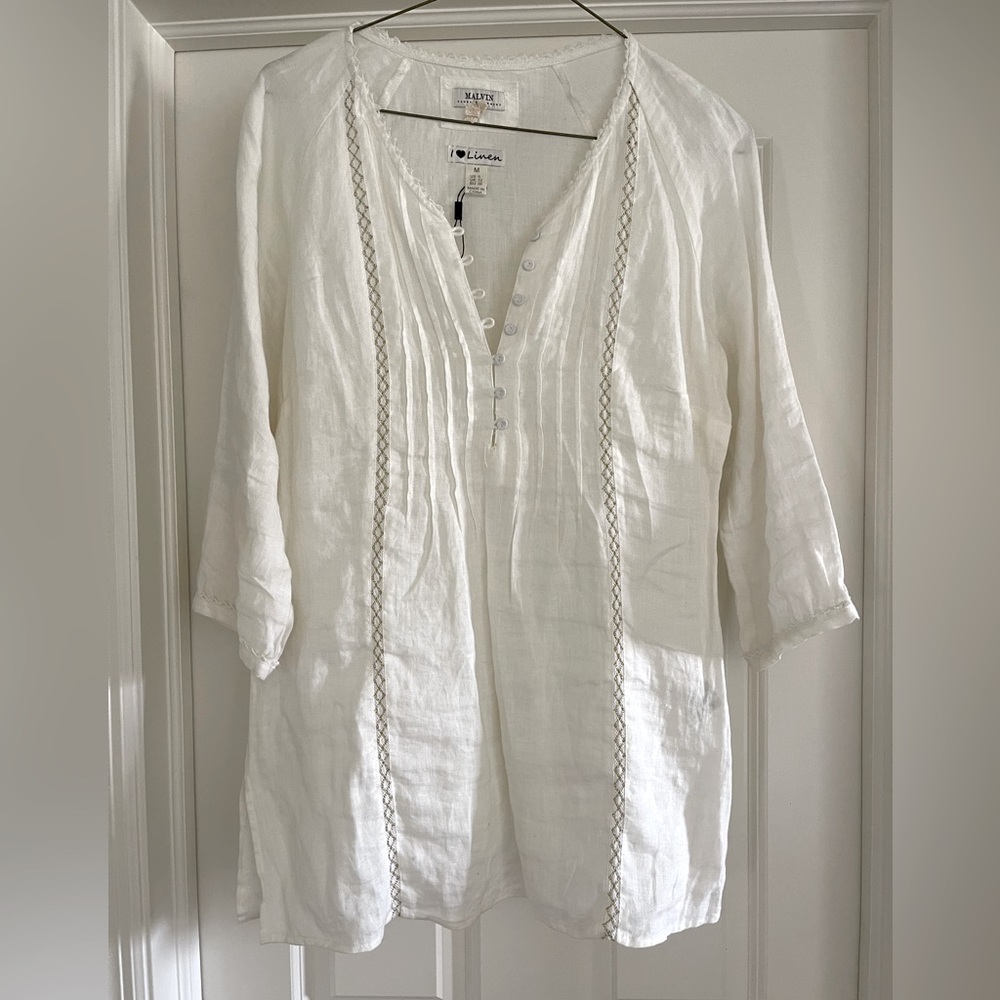 White lining 3/4 sleeve tunic